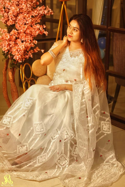 হোয়াইট রোজ অরগেঞ্জা শাড়ি